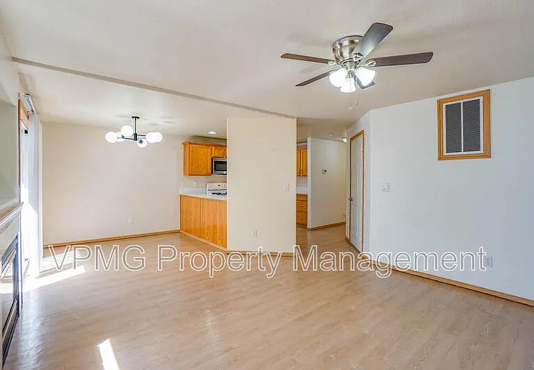 5502 NE 89th Ave — Photo 13