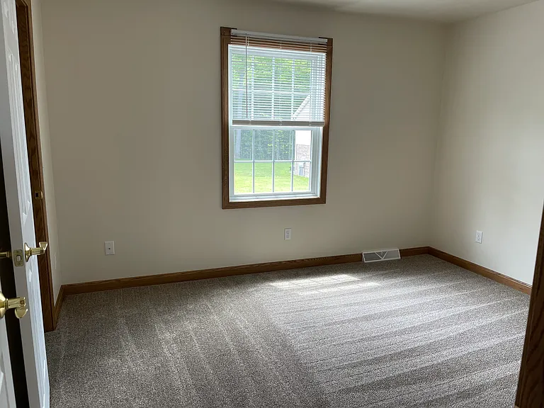 2962 Lena Ct — Photo 12