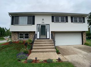 733 209th Ct, Dyer, IN 46311