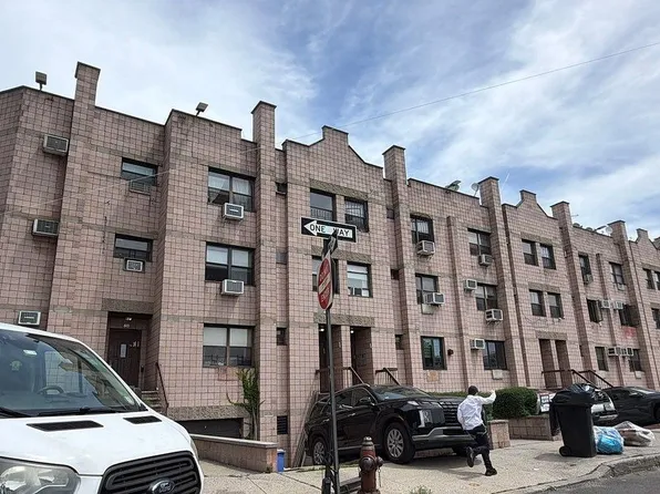 72 Clove Rd #76-2, Brooklyn, NY 11225