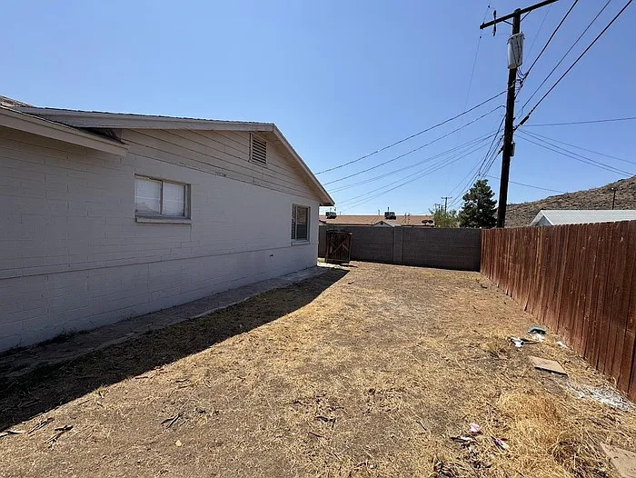 10238 N 15th Ave #B — Photo 10