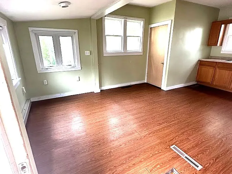 1317 Beltrami Ave — Photo 4