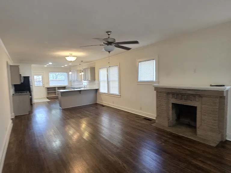 1432 S Gary Ave — Photo 9