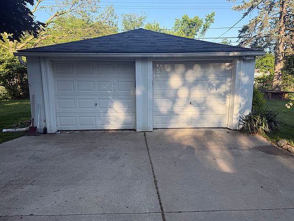 4th image of 11646 Morgan Ave