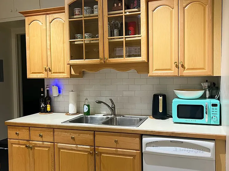 The EB Green Residence — Photo 50