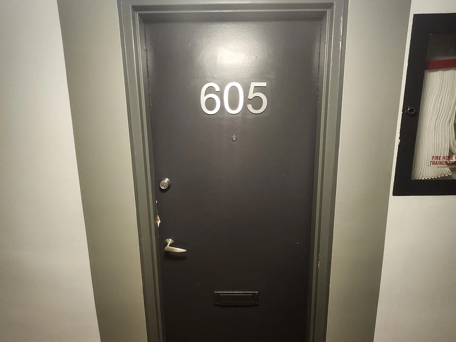 31 Spencer Ave — Photo 2