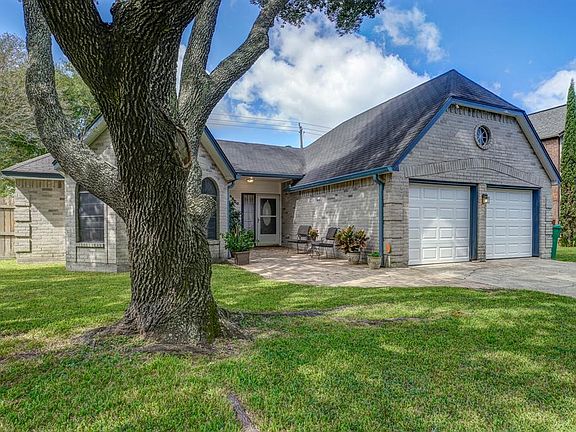 2nd image of 4402 Plover Dr