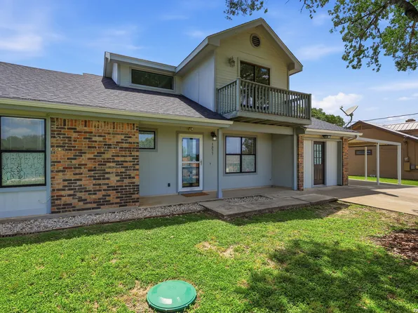 1377 LAURIE DR, Canyon Lake, TX 78133