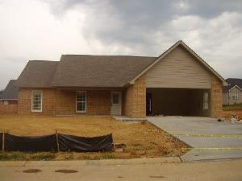 1st image of 1116 Cherbourg Dr