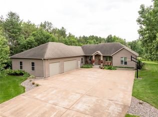 8201 Nine Mile Creek Rd, Fall Creek, WI 54742