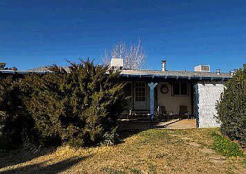 3rd image of 27737 Morgan Ln