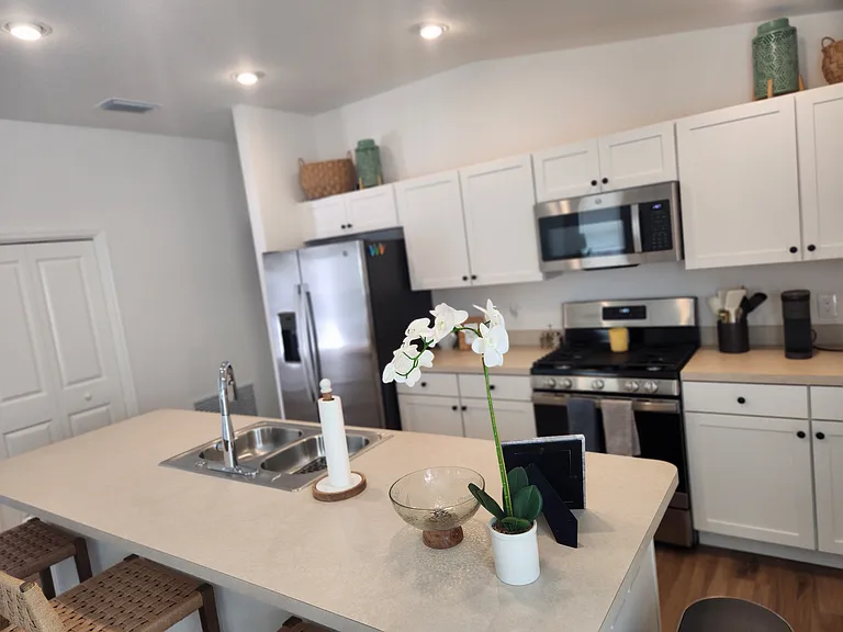 1871 Cole Pl — Photo 9