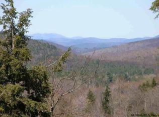 190 Don Potter Rd, Warrensburg, NY 12885