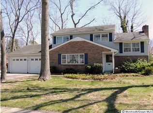 60 Oakside Dr, Toms River, NJ