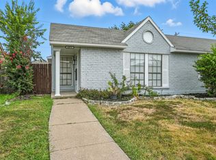 6076 Dooley Dr, The Colony, TX 75056