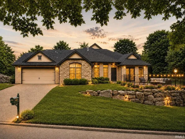 19029 Cambridge Village Dr, Evansville, IN 47725