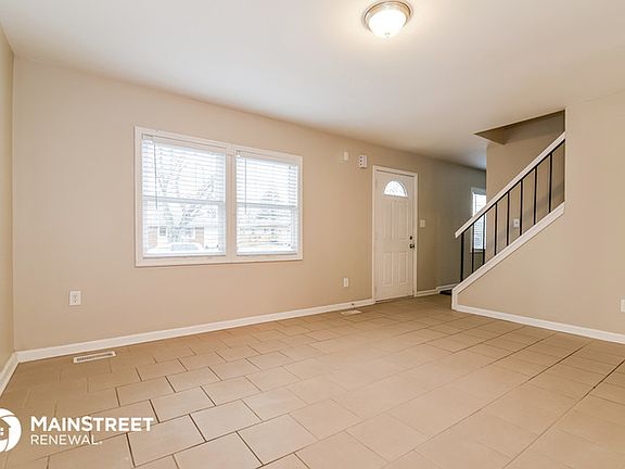 5th image of 8738 E 35th St
