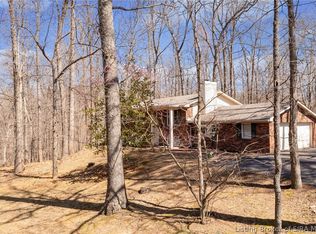4469 Smith Rd, Floyds Knobs, IN 47119