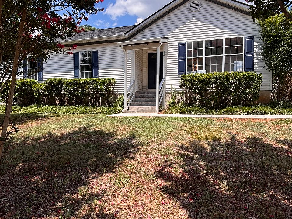 1st image of 18 Warren Ct