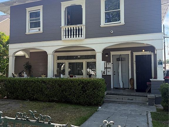 2nd image of 1102 French St