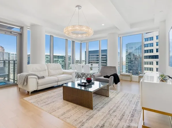 133 Seaport Blvd #2008, Boston, MA 02210
