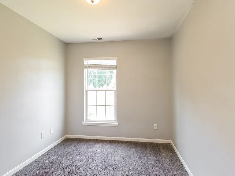 1518 Braveheart Ln — Photo 14