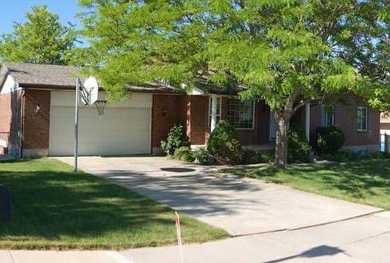1st image of 1364 W Appomattox Way