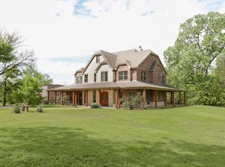 460 Willow Cir, Springtown, TX 76082