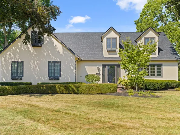 1326 Windham Rd, Columbus, OH 43220