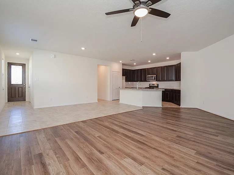 17327 Rock Willow Ln — Photo 5