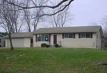 726 Hemingway Rd photo 1