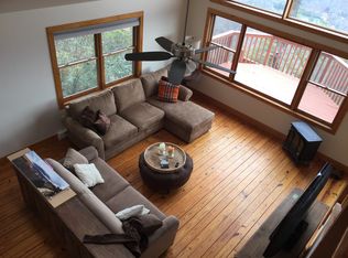 8380 Pinnacle Mountain Rd, Hendersonville, NC 28739