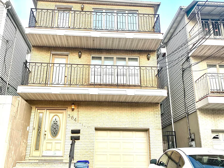 364 Liberty Ave #2 — Photo 1