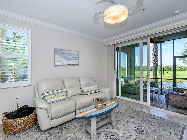 14061 Heritage Landing Blvd #411 — Photo 32