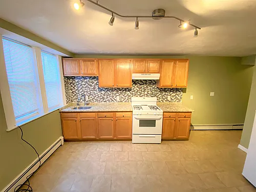 225 Broadway #5 Photo 1