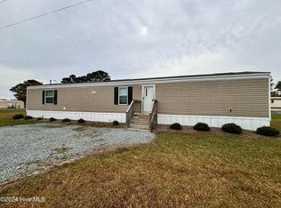 342 Lorraine St, Clinton, NC 28328