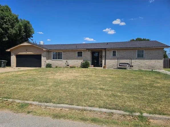 111 Hazelwood St, Davis, OK 73030