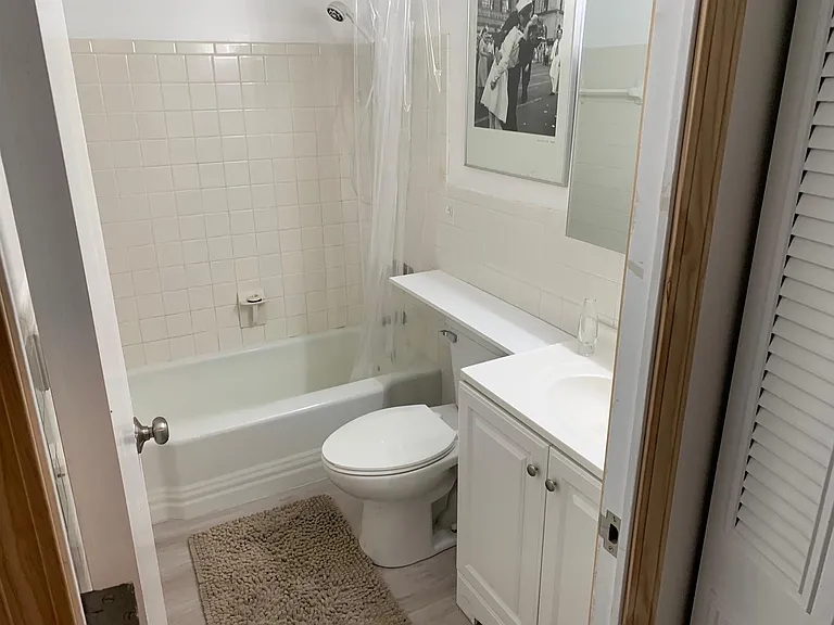 20 Chestnut St #206 — Photo 3