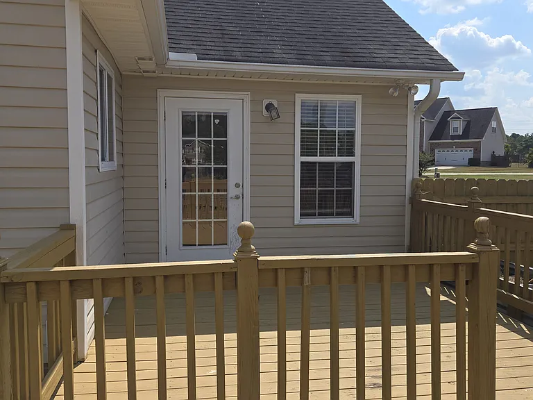 196 Sandspur Ct — Photo 6