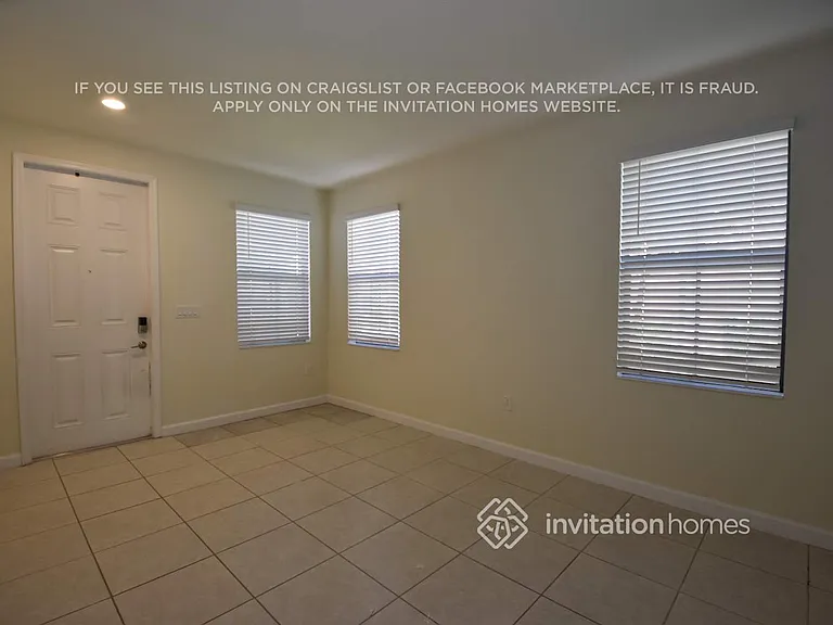 3445 W 106th St — Photo 2