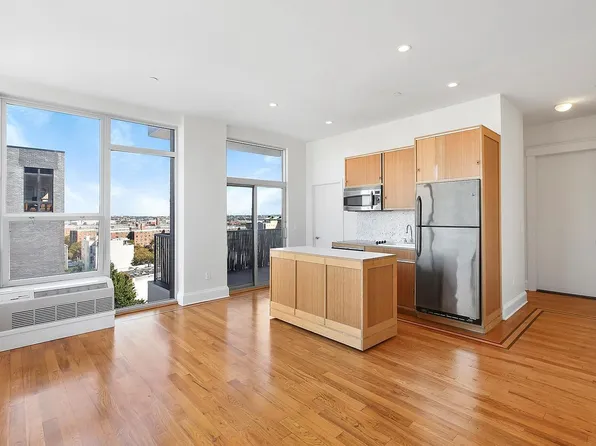 480 Humboldt St APT 5B, Brooklyn, NY 11211