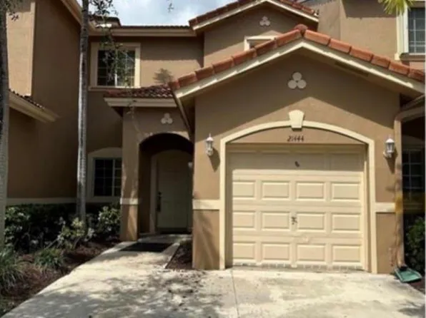 21444 SW 85th Path, Cutler Bay, FL 33189
