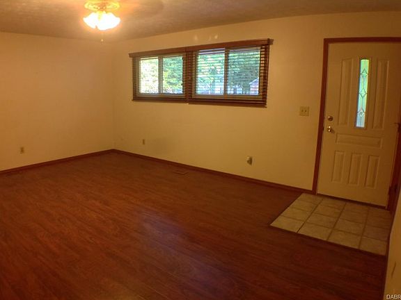 5th image of 45 Dorchester Dr