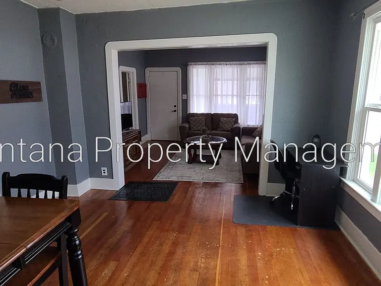 500 E Commercial Ave — Photo 10