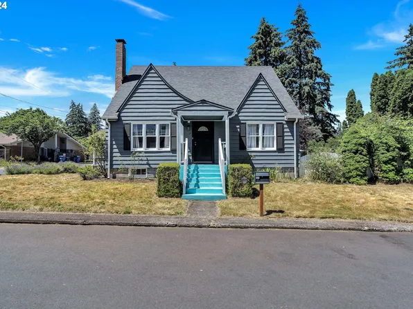 19 Hazelwood Dr, Vancouver, WA 98661