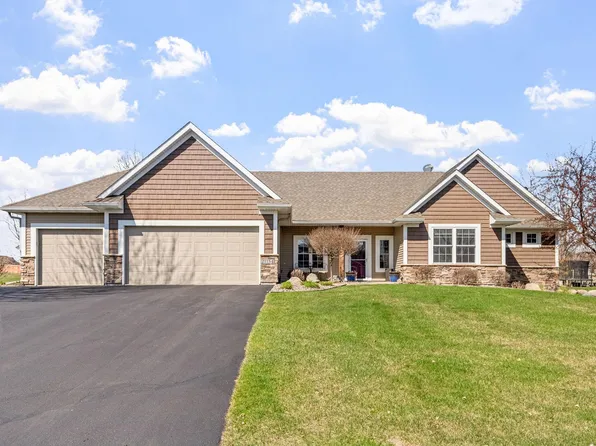 21154 Foxtail Ln, Rogers, MN 55374