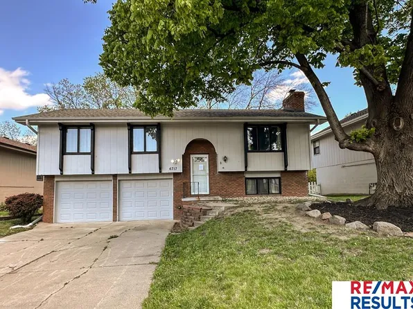 6717 S 75th St, Ralston, NE 68127