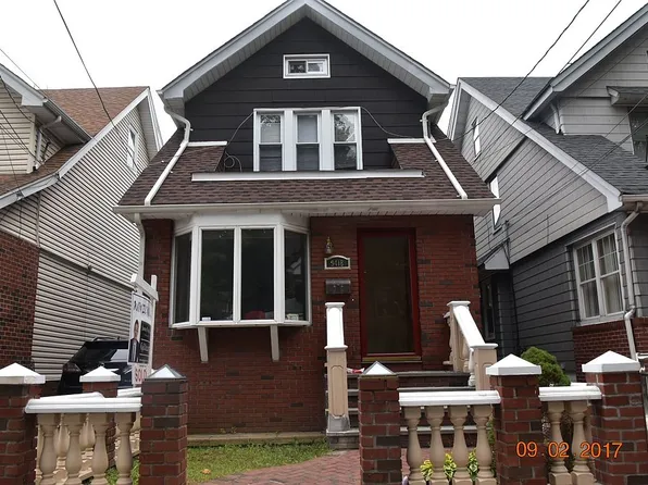 9418 96th St, Ozone Park, NY 11416