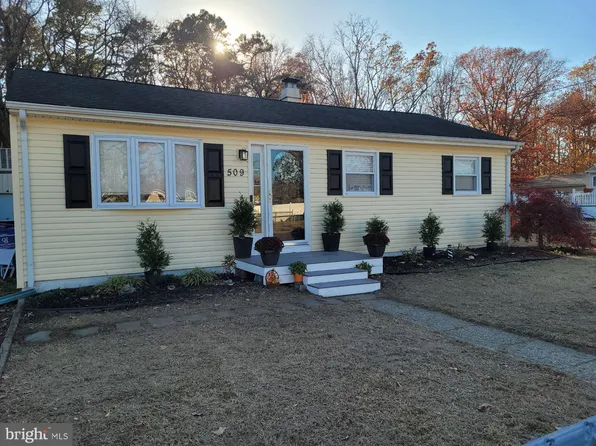 509 Berkeley Dr, Browns Mills, NJ 08015