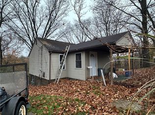 1211 Center Ave, North Apollo, PA 15673